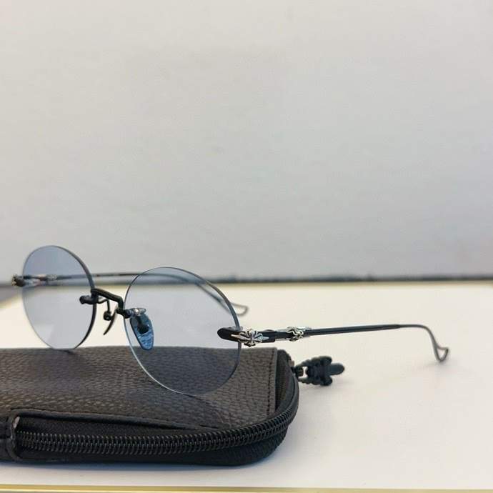 Picture of Chrome Hearts Sunglasses _SKUfw60675342fw